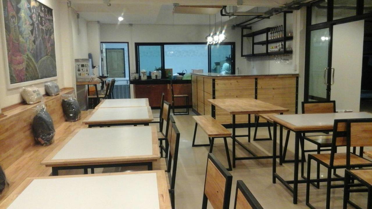 Best Stay Hostel At Lanta Koh Lanta Exterior photo
