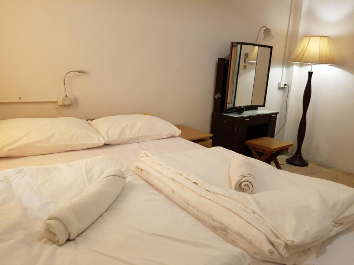 Best Stay Hostel At Lanta Koh Lanta Exterior photo